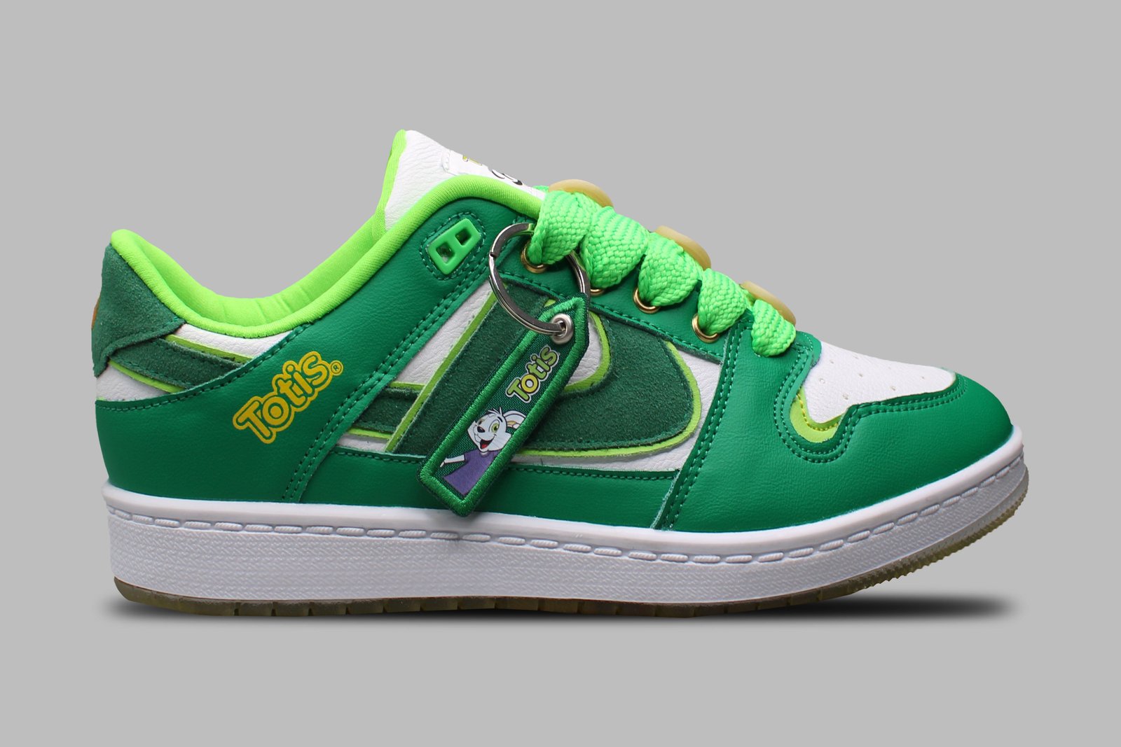 Producto Tenis Panam ediciones especiales (Totis o Metro CDMX)